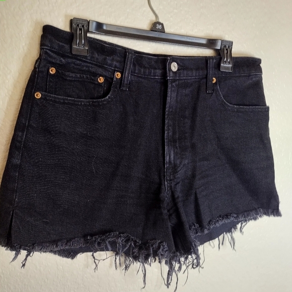 Abercrombie and Fitch 4" mom short high rise black Sz 10/30 - Picture 3 of 9